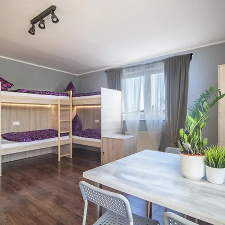 Cheap Hostel * Reda